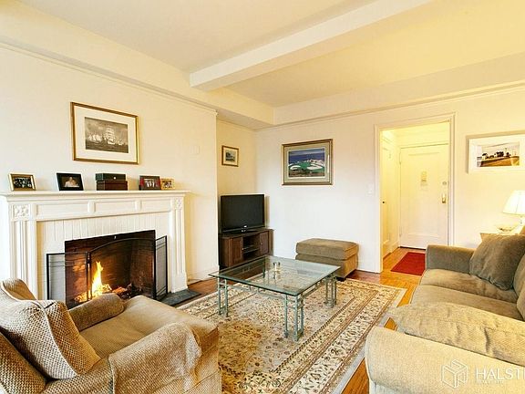 3rd image of 15 Park Ave APT 14D