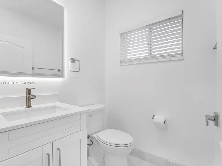 2802 SW 128th Way — Photo 16