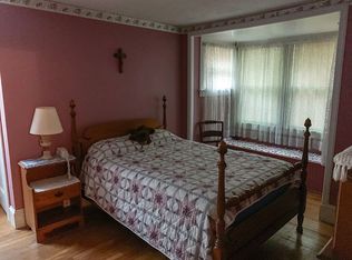 225 Chestnut St, Northampton, MA 01062