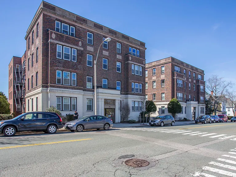 136 & 138 Highland Avenue — Photo 1