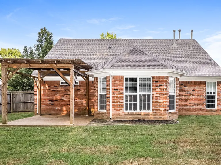 5521 Milton Ridge Dr — Photo 17
