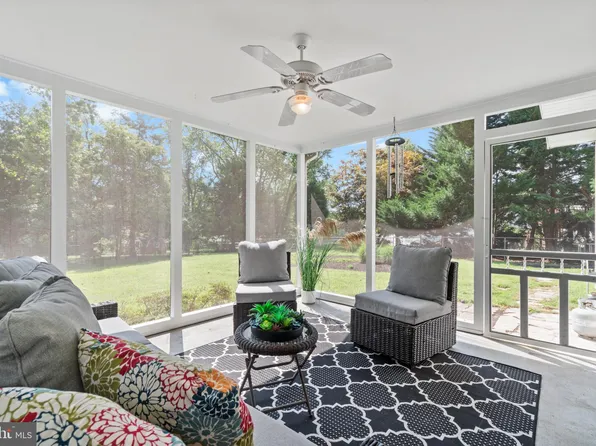 503 Duvall Ln, Annapolis, MD 21403