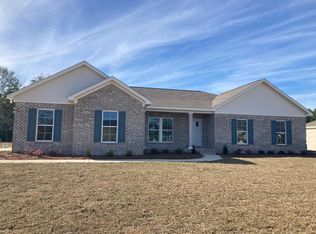 110 Pinewood Ln, Dothan, AL 36305