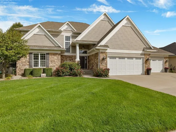 2970 Covey Run Ct, Marion, IA 52302