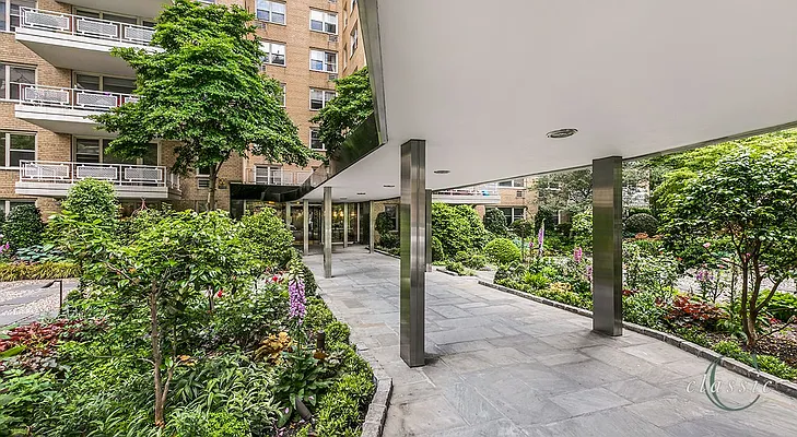 Sold by Classic Marketing | media 23