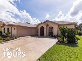 7572 Ridge Rd, Sarasota, FL 34238