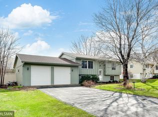 11165 97th Pl N, Maple Grove, MN 55369