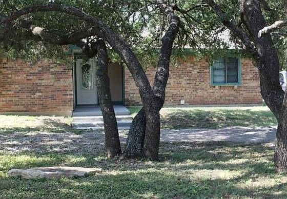1st image of 3601 Longhorn Ln