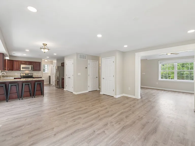 713 Mimosa Cove Rd — Photo 15