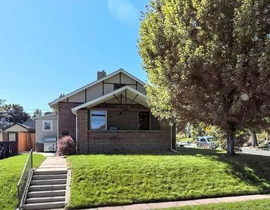 4566 W 34th Ave, Denver, CO, 80212
