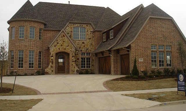 1st image of 15155 Camden Ln
