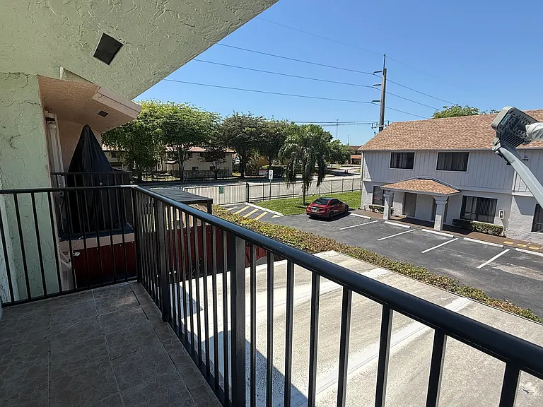 8370 NW 8th St #3 — Photo 20