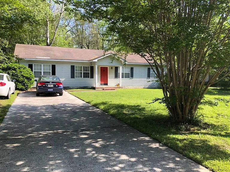 931 Brannen Rd — Photo 2