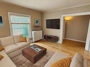 1502 N 70th St, Wauwatosa, WI 53213