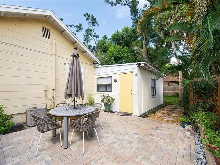 1840 51st St S — Photo 14