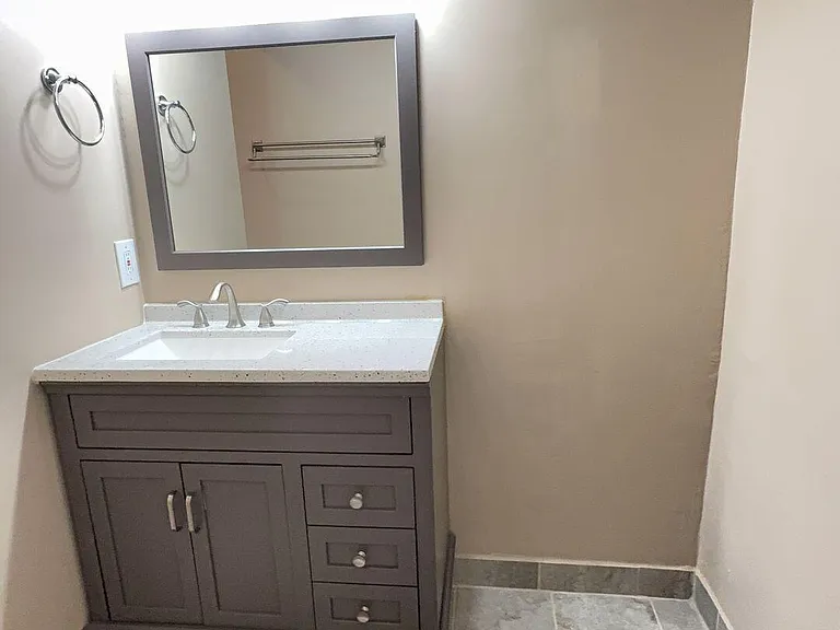 2 Pine Hurst Pl — Photo 16