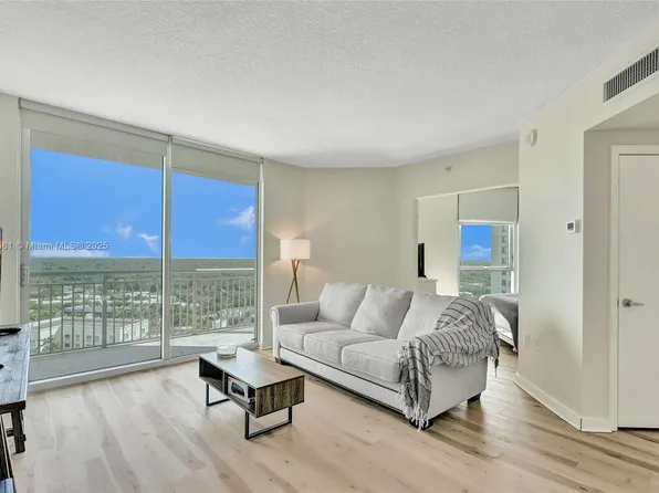 9055 SW 73rd Ct APT 1503, Miami, FL 33156