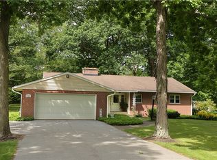 908 Boyer Rd, Erie, PA 16511