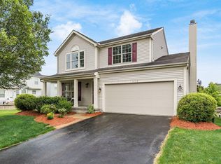 1553 Grove Hill Dr, Columbus, OH 43240