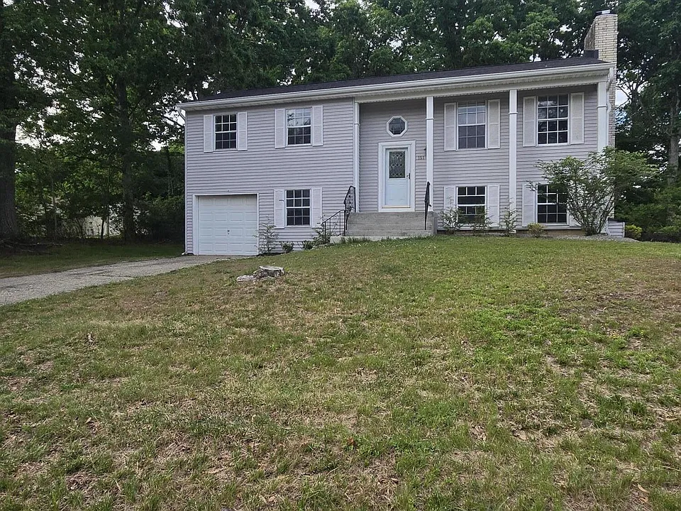 151 Shenandoah Blvd