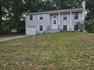 151 Shenandoah Blvd, Toms River, NJ 08753