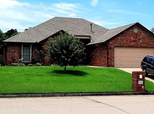 2704 Northridge Rd, Shawnee, OK 74804