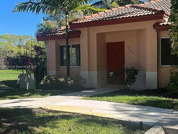2nd image of 867 NW 208th Dr