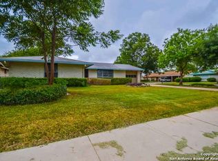 5002 Guinevere Dr, San Antonio, TX 78218