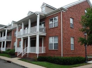 16 Central Square Park, Metuchen, NJ 08840