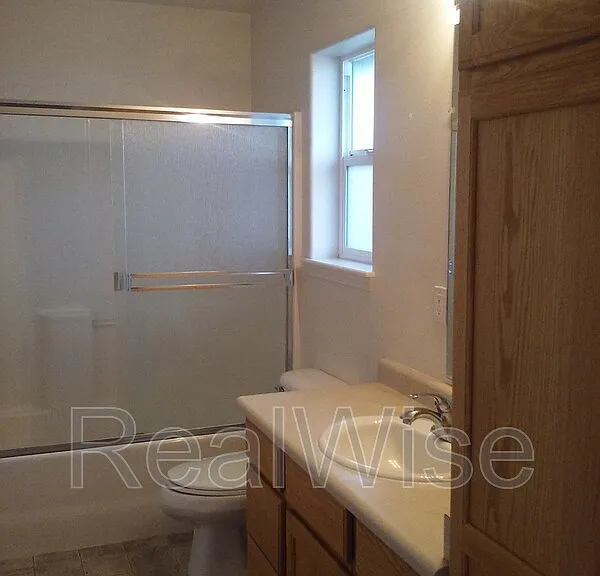 327 Pardee Ln — Photo 5