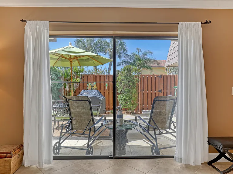 131 Ocean Cove Dr — Photo 14