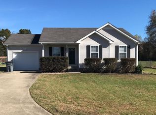 265 Golden Pond Ave, Oak Grove, KY 42262