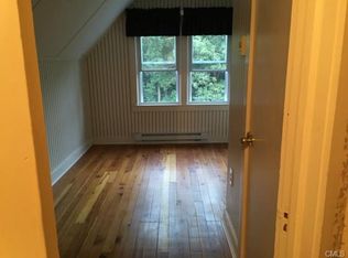 98 Rockwood Ave, Ansonia, CT 06401