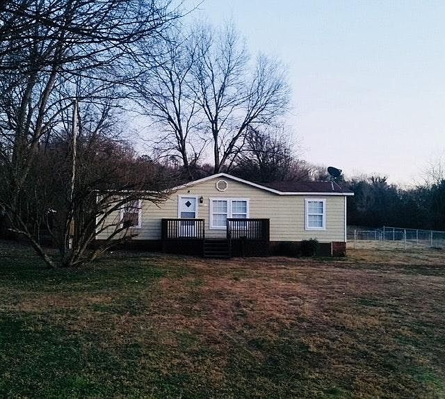 1st image of 185 Lakeview Cove Dr