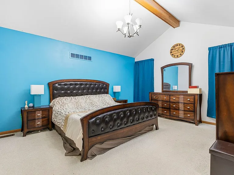 53428 Gregory Dr — Photo 14