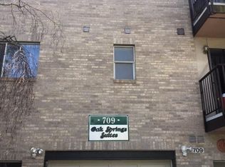 709 N 95th St APT 100, Seattle, WA 98103