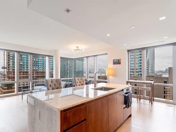 75 Park Ln, Jersey City, NJ