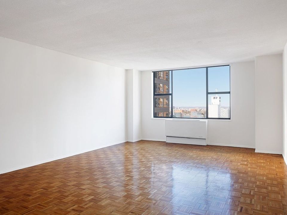 1st image of 211 W 56th St APT 28J