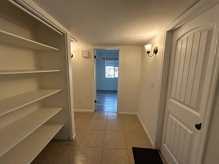 2933 W Muriel Dr — Photo 26