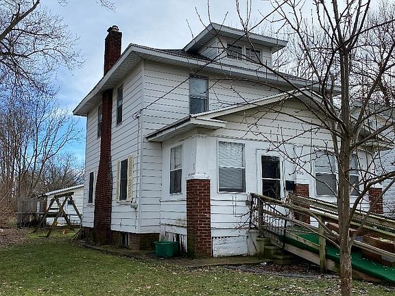 2nd image of 430 21st St N