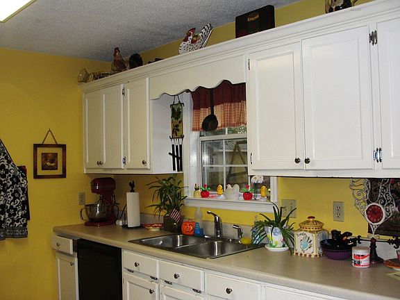 4th image of 171 Blue Holly Dr NE