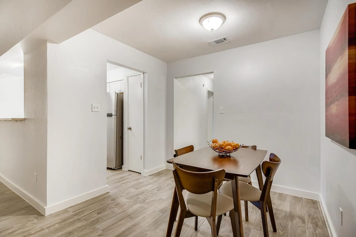 2 bed, 912 sqft, $1,595 — Photo 3