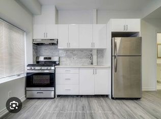 63 Scarlett Rd #11-W03, Toronto, ON M6N 4K3