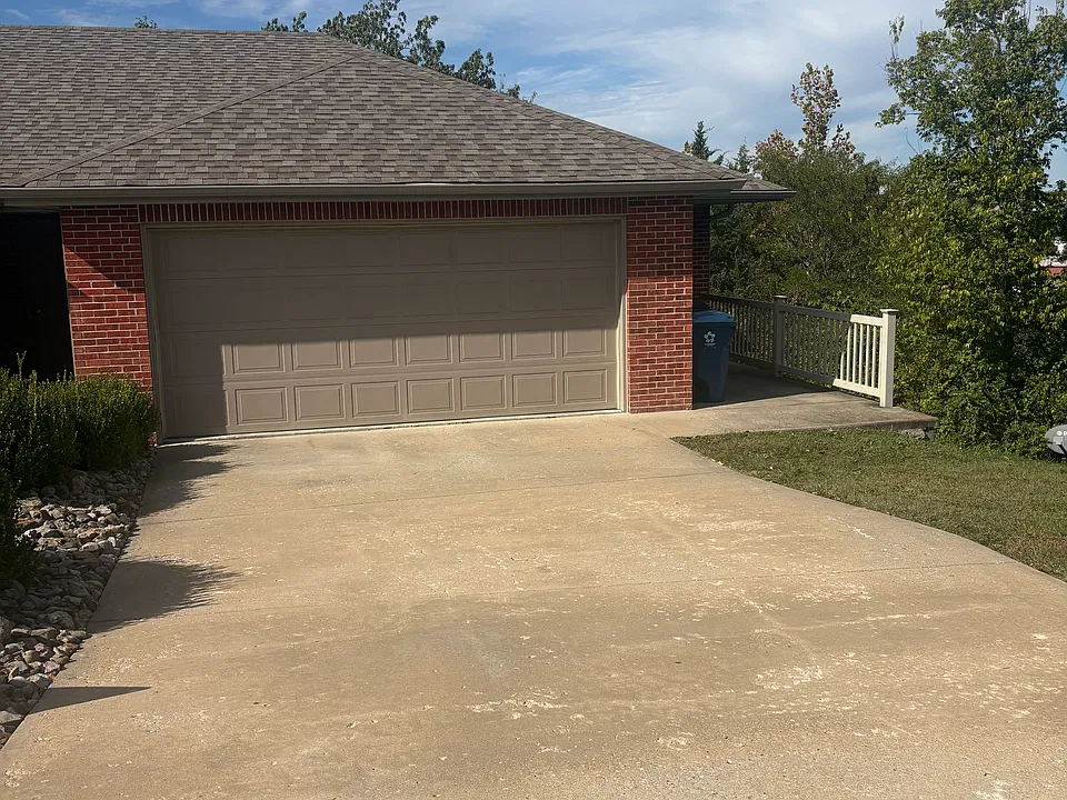 1402 Notting Hill Dr
