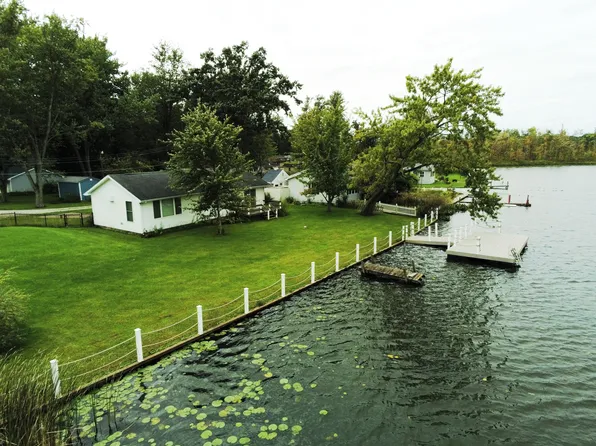 5309 Lake Rd, Reading, MI 49274