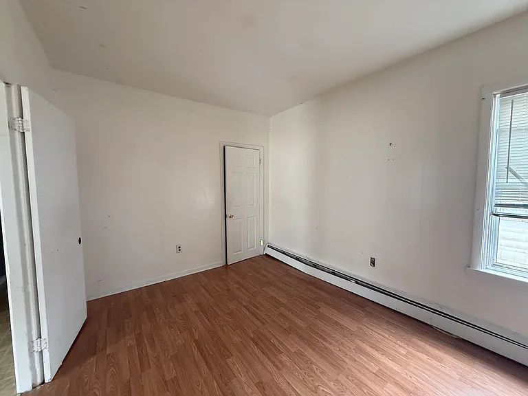22 Bridge St #1 — Photo 6