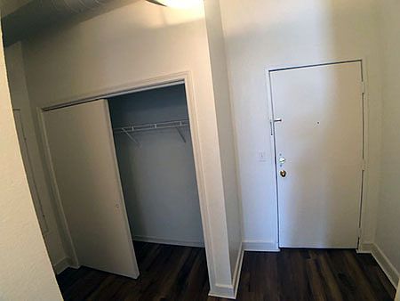 3rd image of 310 Delaware St APT 204