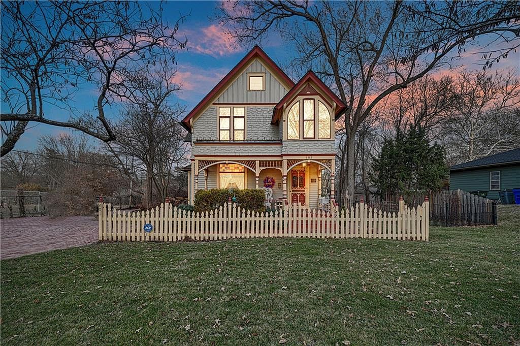 Primary listing photo