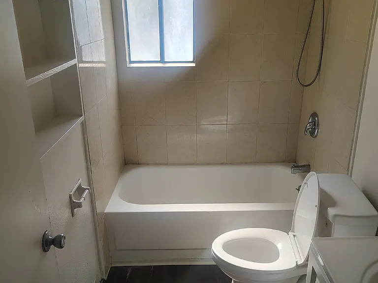 2125 North Ave #2 — Photo 9