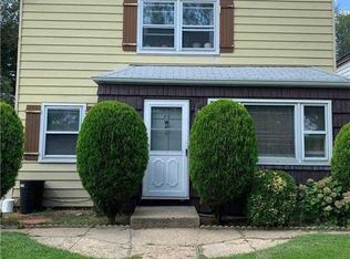 54 Lakeview Ave FLOOR 2, Lynbrook, NY 11563